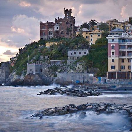Pisi Home, 2 Min Dalla Spiaggia E Dall' Ospedale Gaslini Génova Exterior foto